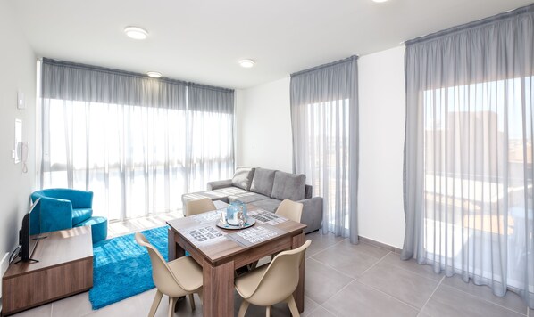 Televisión de pantalla plana 