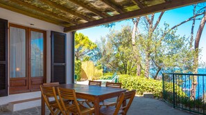 Apartment, 3 Bedrooms | Terrace/patio - Villa Elbabella (Portoferraio)
