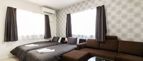 1 bedroom, desk, free WiFi, bed sheets