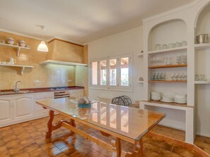 Fridge, oven, stovetop, dishwasher - Amazing Mallorca Villa | 8 Bedrooms | Villa Selva Grande | Magnificent House (Selva)