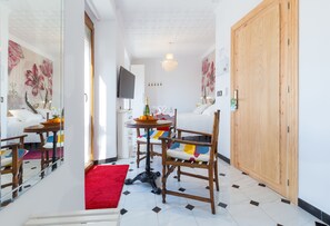 تناول الطعام