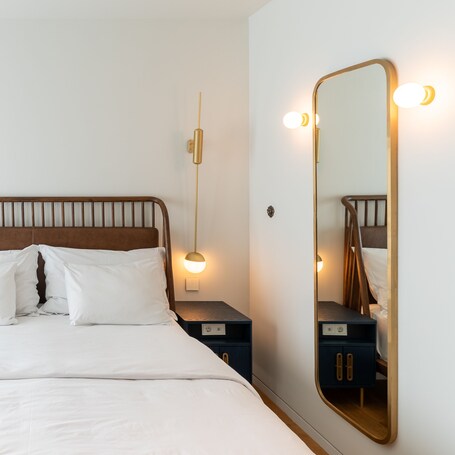 Gatsby Athens - Image 33
