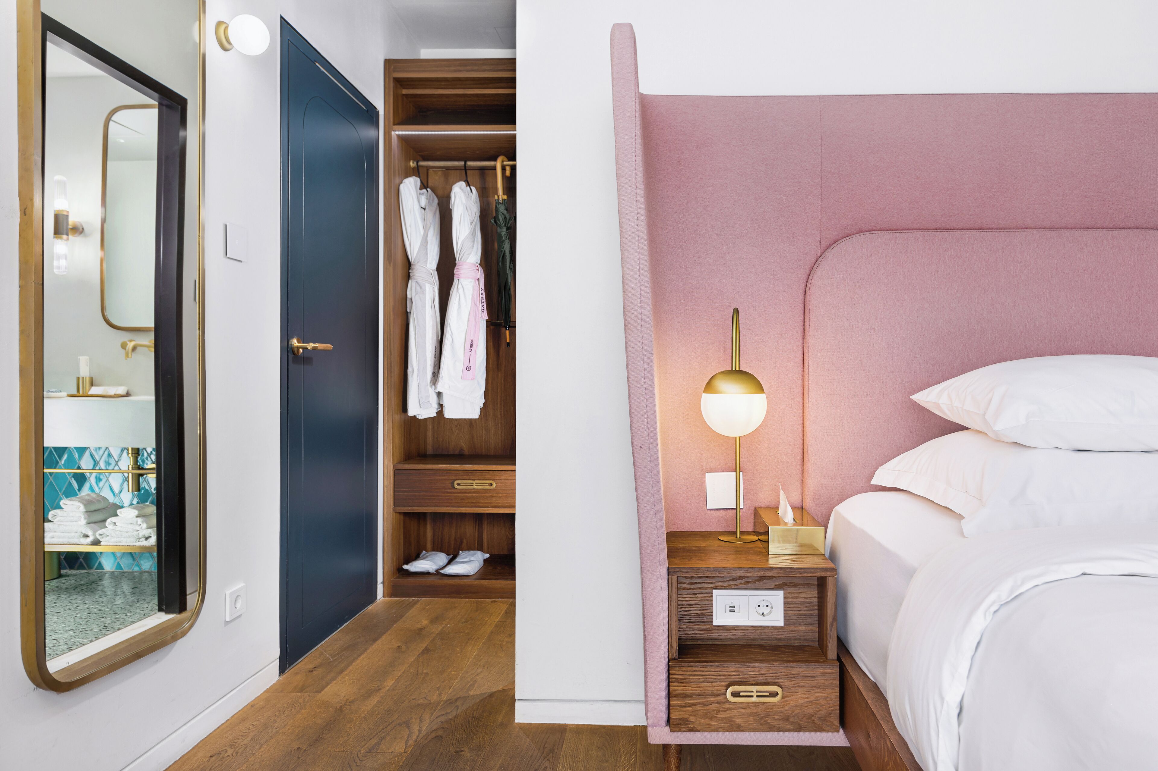 double room (juliet) | 1 bedroom, egyptian cotton sheets, premium bedding, down duvets