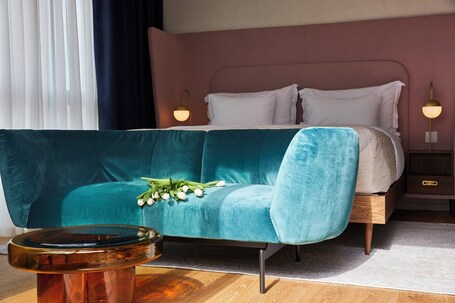 Gatsby Athens - Image 60