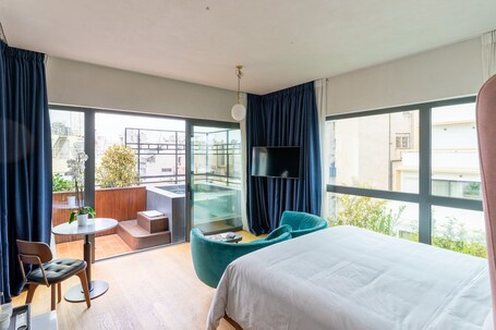Gatsby Athens - Image 14