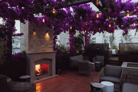 Gatsby Athens - Image 36