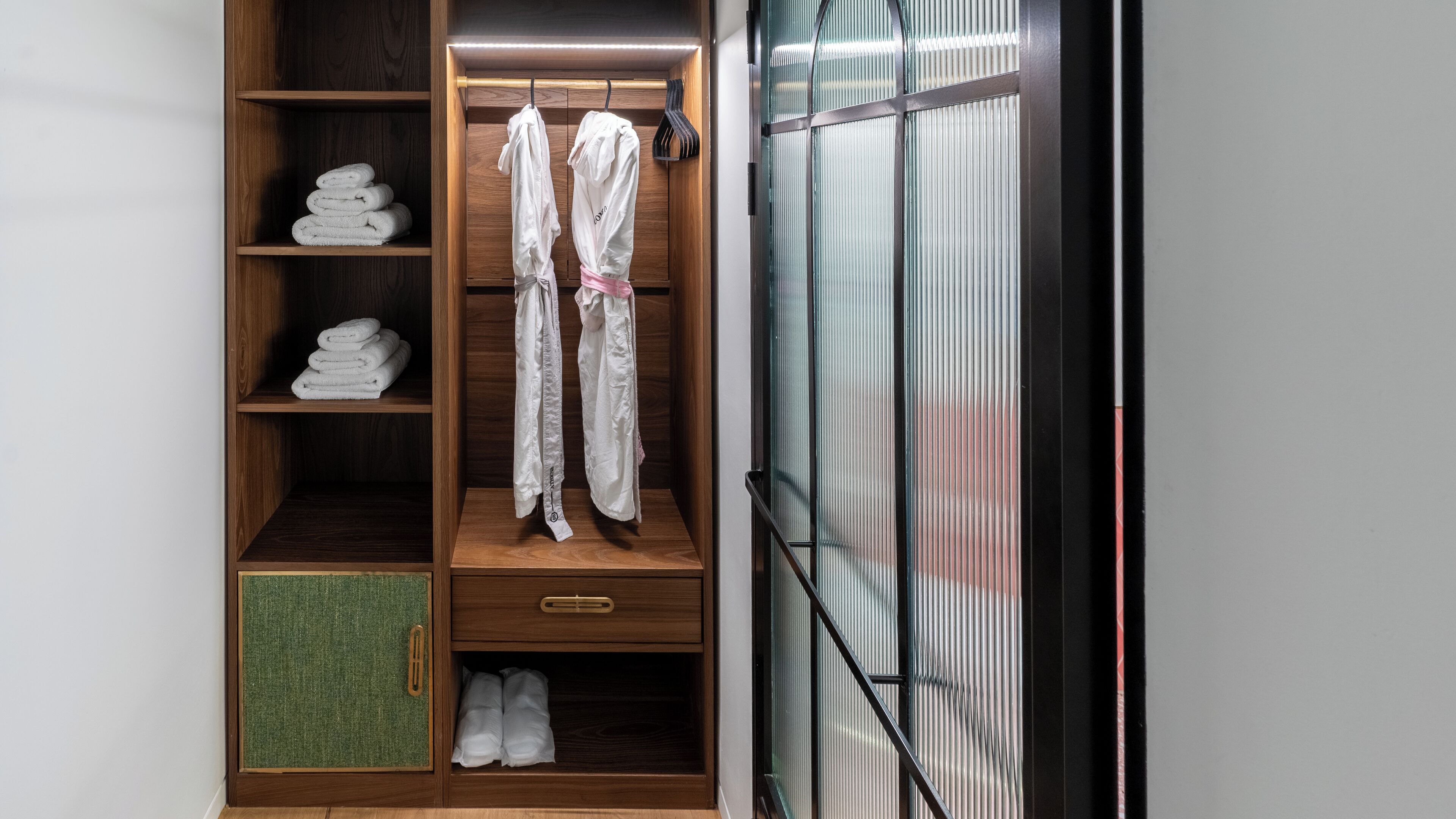 twin room | 1 bedroom, egyptian cotton sheets, premium bedding, down duvets