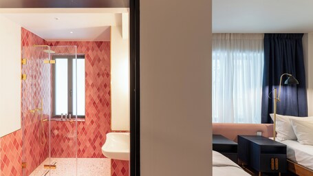 Gatsby Athens - Image 70