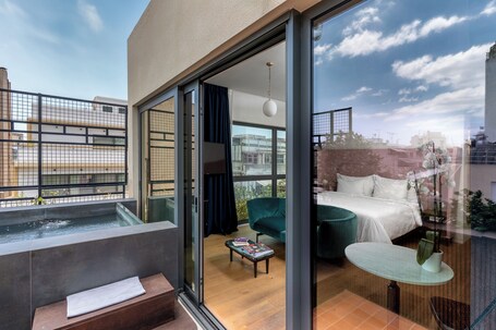 Gatsby Athens - Image 37