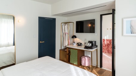 Gatsby Athens - Image 76