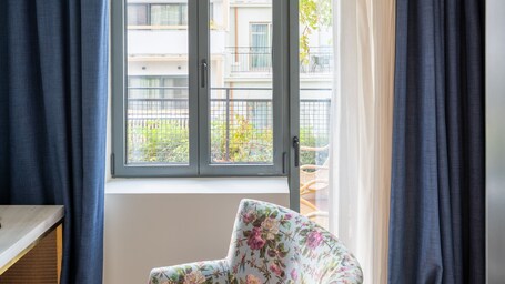 Gatsby Athens - Image 7