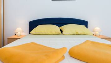 Apartment, 2 Bedrooms (A3) | 2 bedrooms, free WiFi, bed sheets
