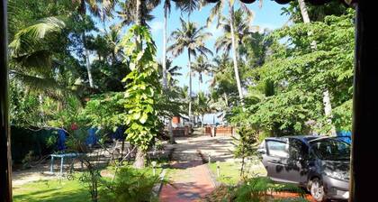 Marari Arabian sea view home stay