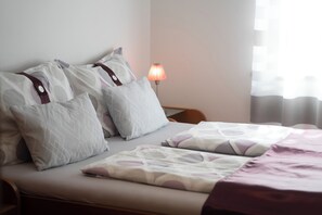 1 bedroom, travel crib, free WiFi, bed sheets