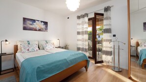 Unclassified image, 2 of 32, button -  Funtana Apartments Budinjaš  (FUNTANA)