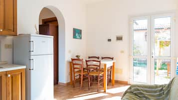 Apartment, 1 Bedroom (Bilocale Susino n.3) | In-room dining