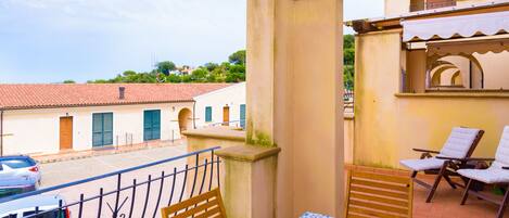 Apartment, 2 Bedrooms | Terrace/patio