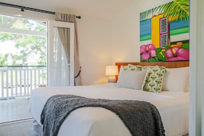 1 soveværelse, skrivebord, strygejern/strygebræt, weekendseng