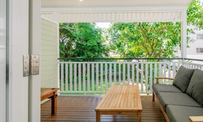 Property grounds - A Touch of the Bahamas on McKenzie MK3 (Cairns)