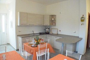 Fridge, microwave, highchair