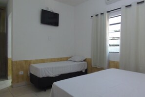 Free WiFi, bed sheets - Hotel Itapevi (Itapevi)