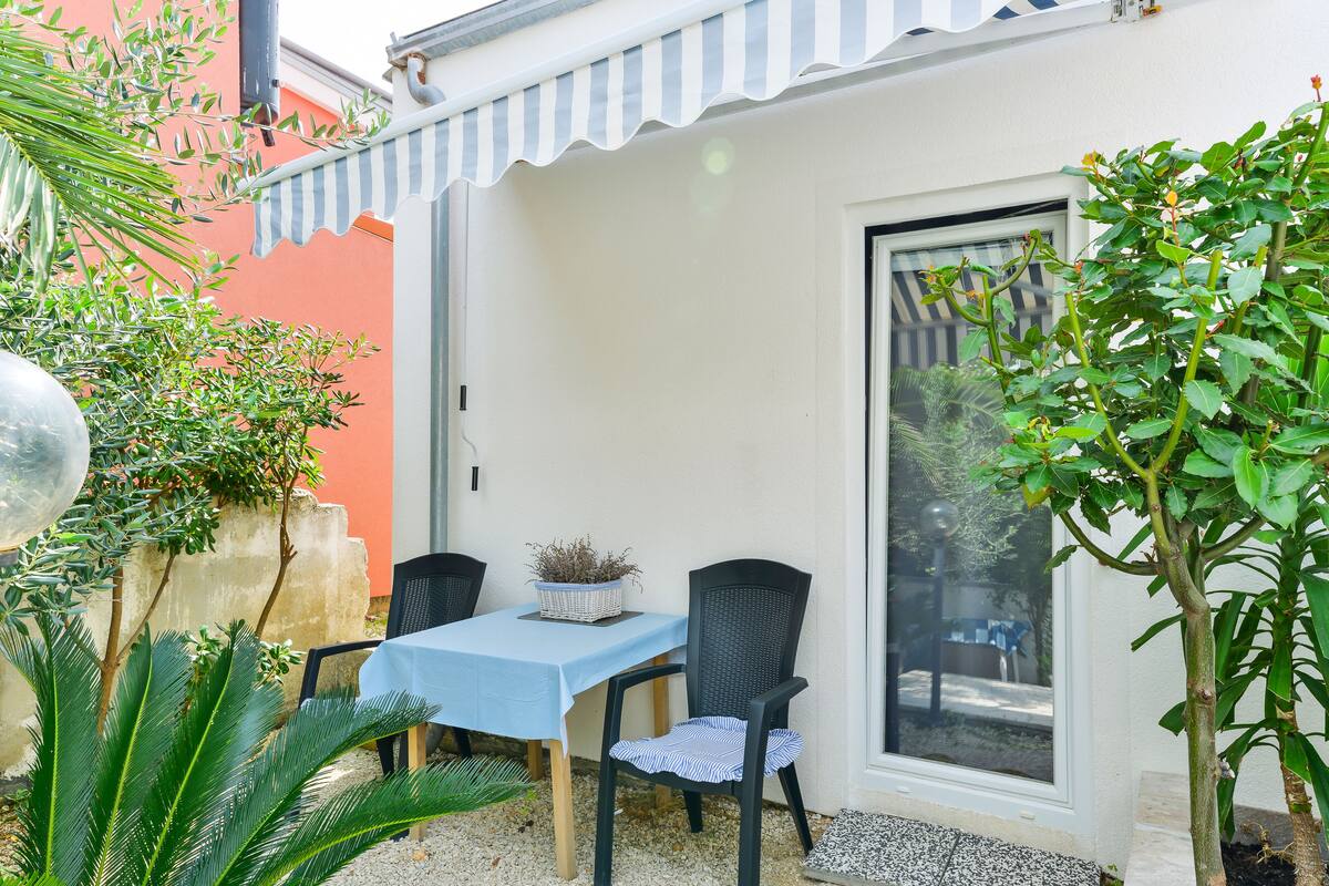 Studio (A1) | Terrace/patio