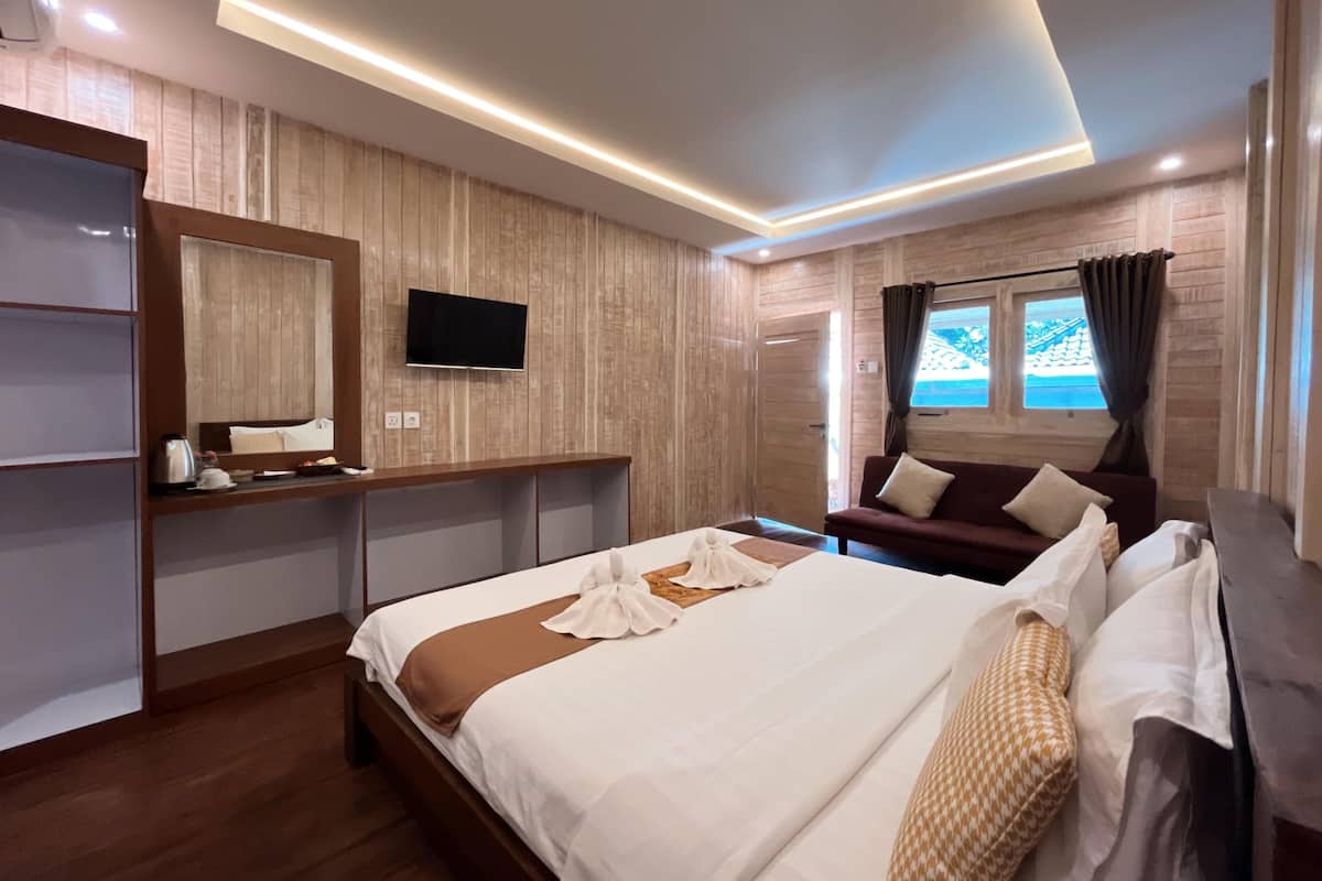 Bungalow Deluxe | Roupas de cama premium, escrivaninha, espaço de trabalho para notebook