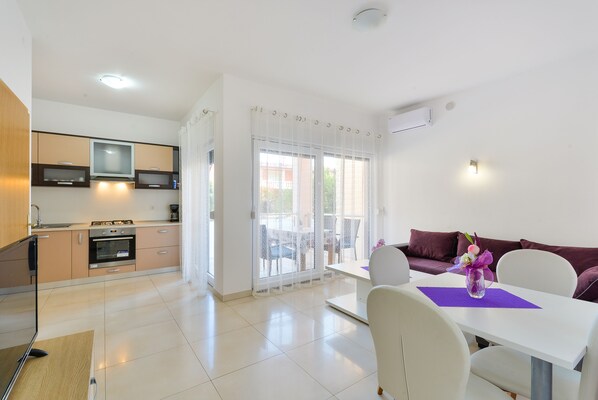 Essbereich im Zimmer