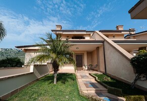 Facciata della struttura