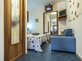 Monolocale | Biancheria da letto di alta qualità, Wi-Fi gratuito, lenzuola