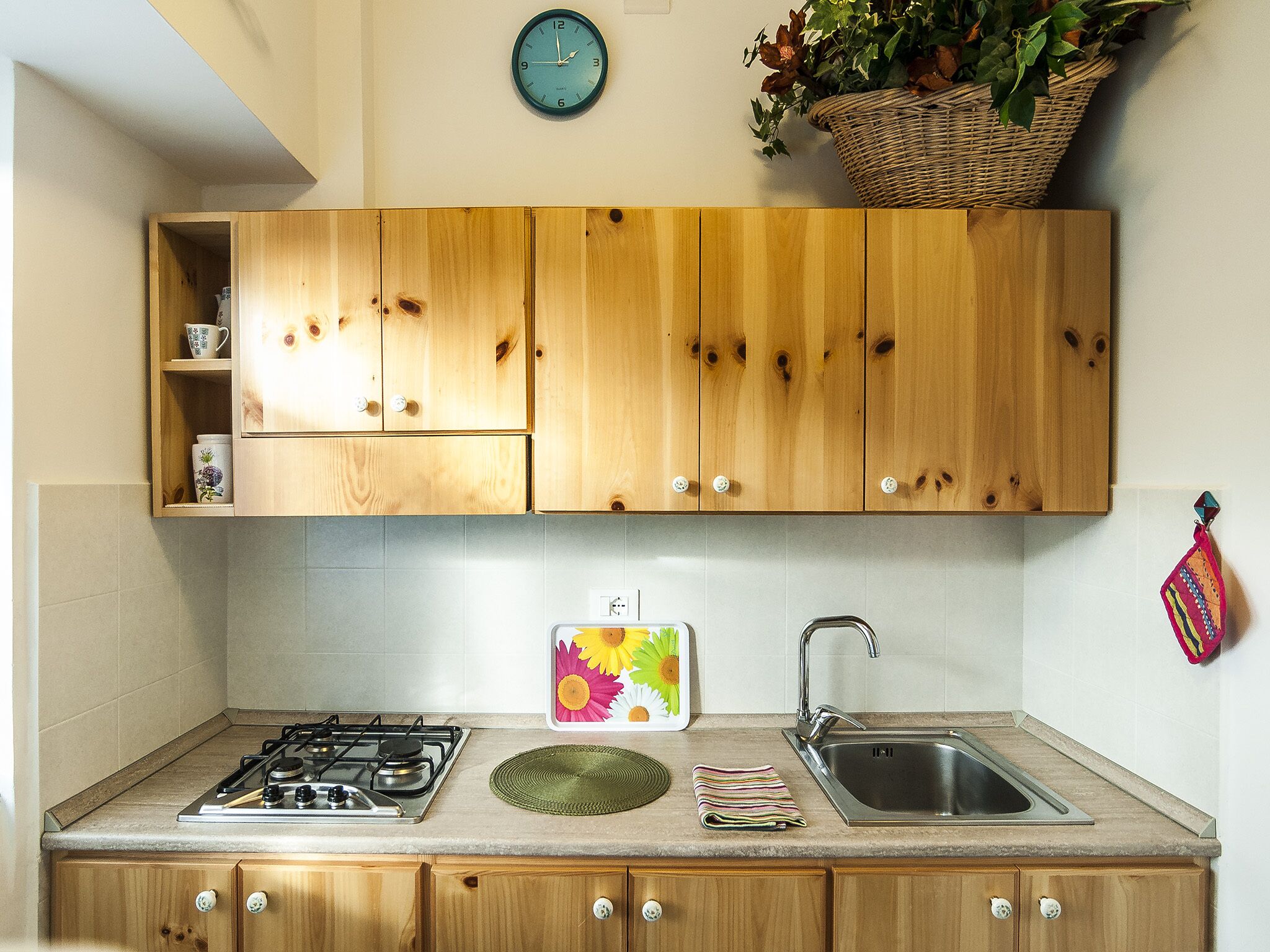 Studio | Private kitchen | Fridge, microwave, stovetop, espresso maker