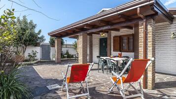 Apartment, 2 Bedrooms | Terrace/patio