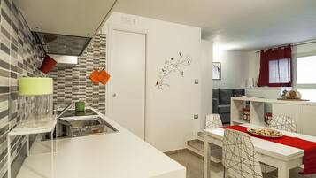 Studio | Eigene KĂŒche