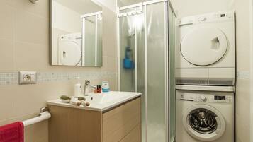 Studio | Badezimmer