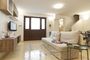 Studio | Living room | LCD TV - Casa Vacanza Limonaia Loft (Sperlonga)