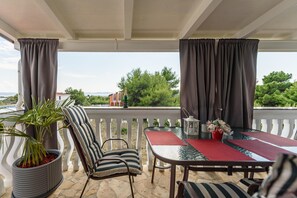 Apartment, 1 Bedroom (A1) | Terrace/patio