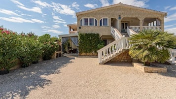 Voorkant van accommodatie