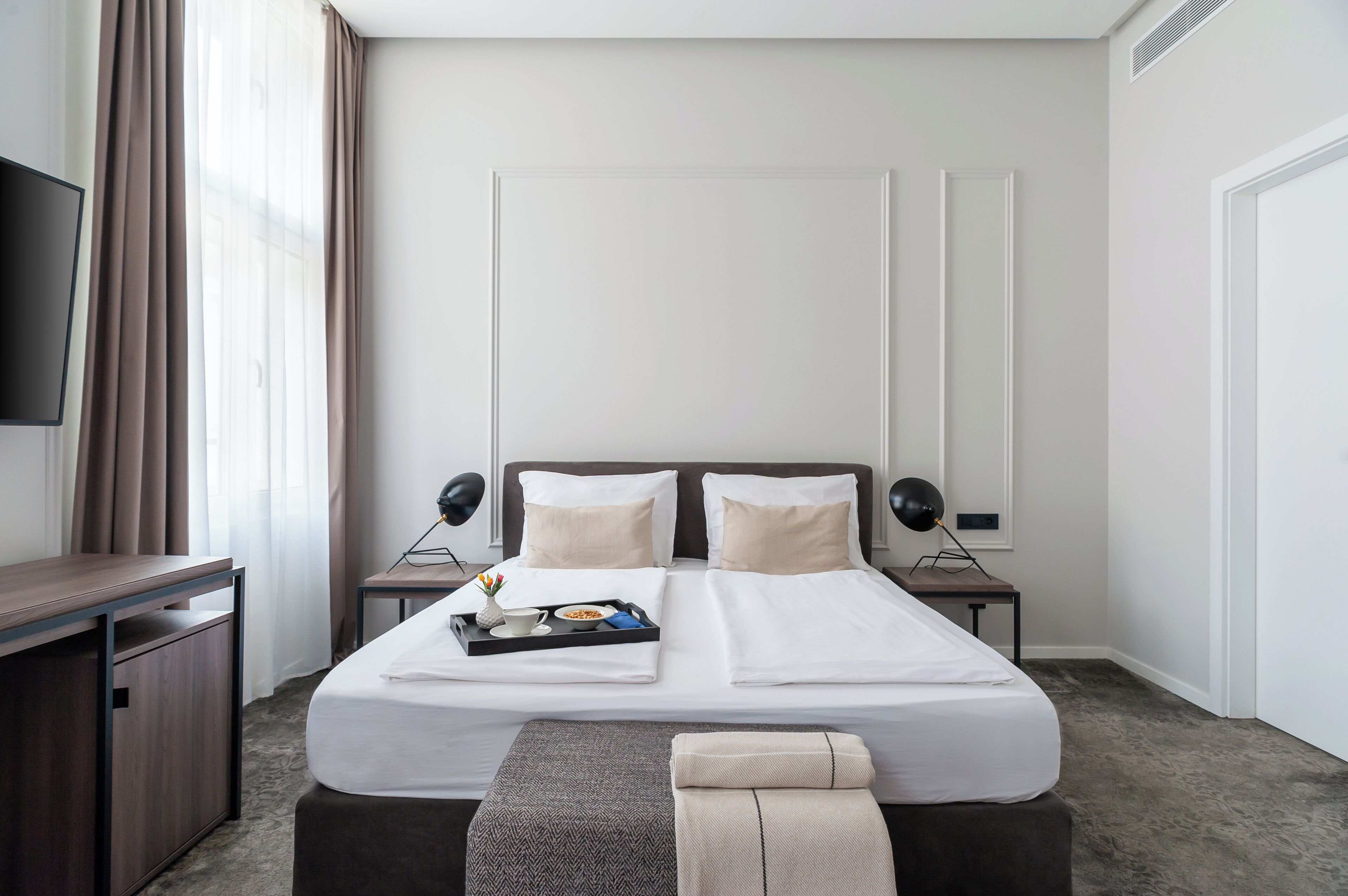 スーペリア ルーム キングベッド 1 台 | ミニバー、セーフティボックス (室内)、遮光カーテン、防音設備