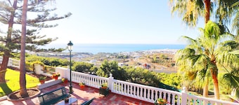 1146 Villa Hermoso