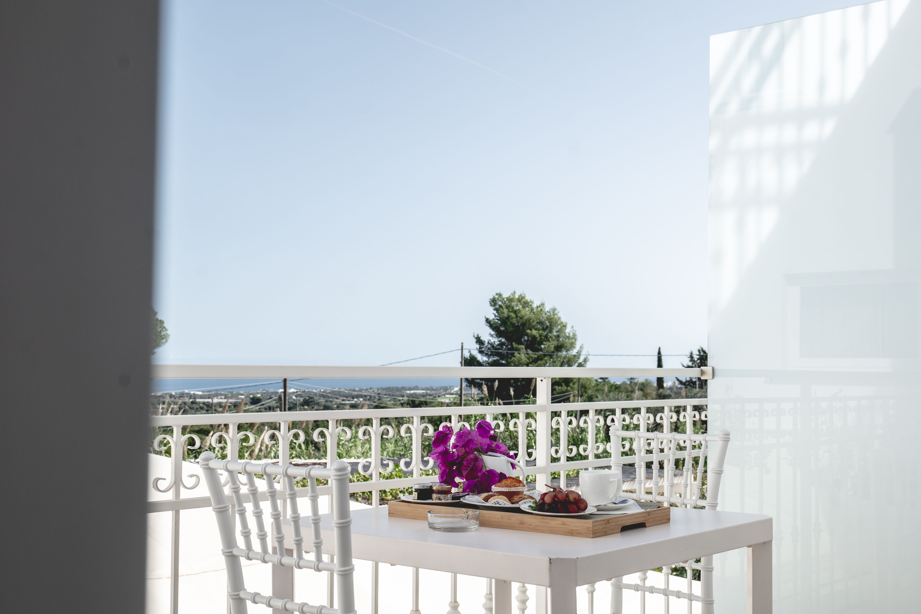 camera classic con balcone | balcony view