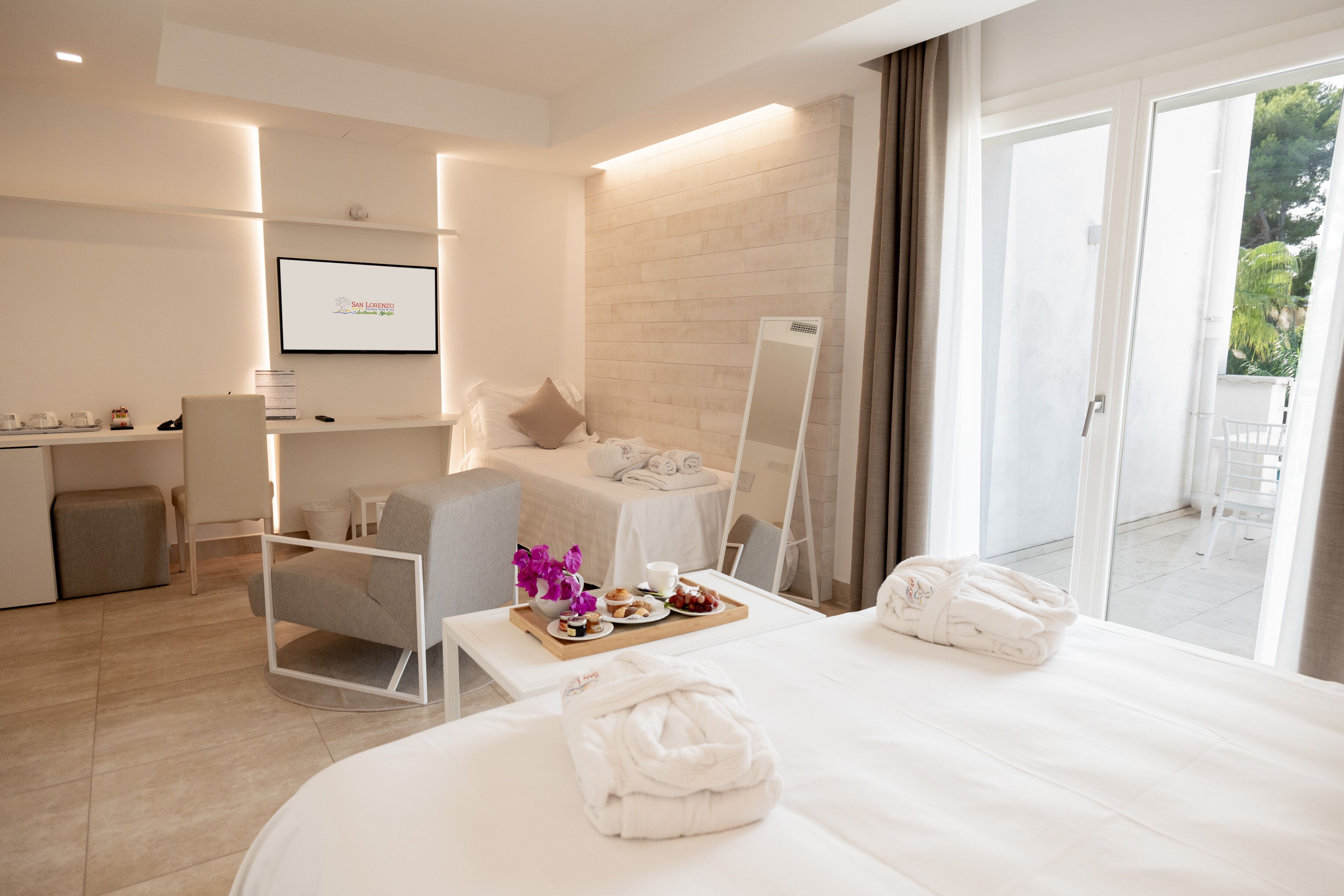 junior suite tripla vista piscina | 1 bedroom, premium bedding, down duvets, memory-foam beds