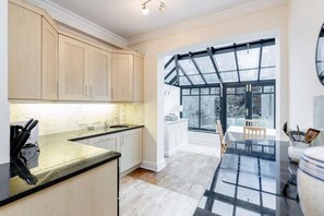 Luxury Apartment | Private kitchen