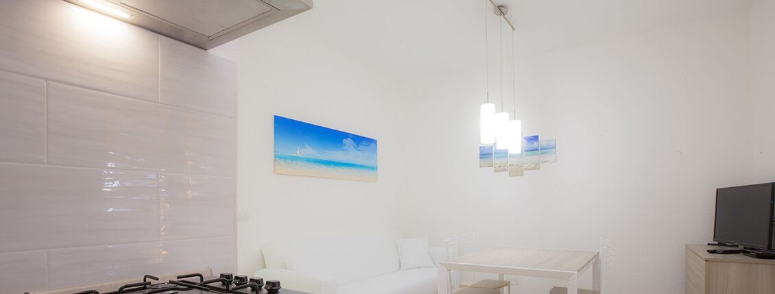 Căn hộ, 2 phòng ngủ | Khu phòng khách | TV màn hình phẳng 