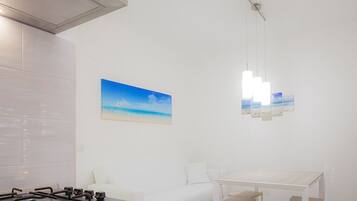 Apartment, 2 Bedrooms | Living area