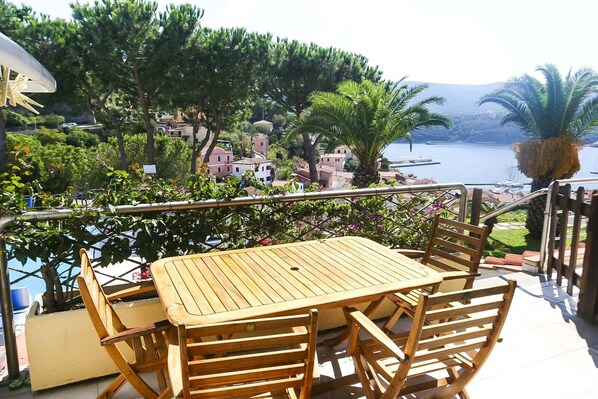 Apartment, 1 Bedroom | Terrace/patio