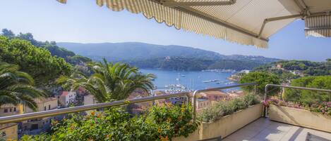 Apartment, 2 Schlafzimmer | Terrasse/Patio