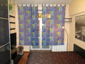 Apartment, 1 Schlafzimmer | 1 Schlafzimmer, Schreibtisch, Bügeleisen/Bügelbrett, kostenloses WLAN