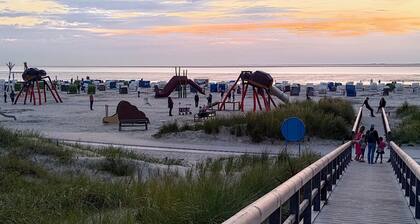 Sehr hell und freundlich gestaltete Ferienwohnung für 2 bis 4 Personen mit WLAN