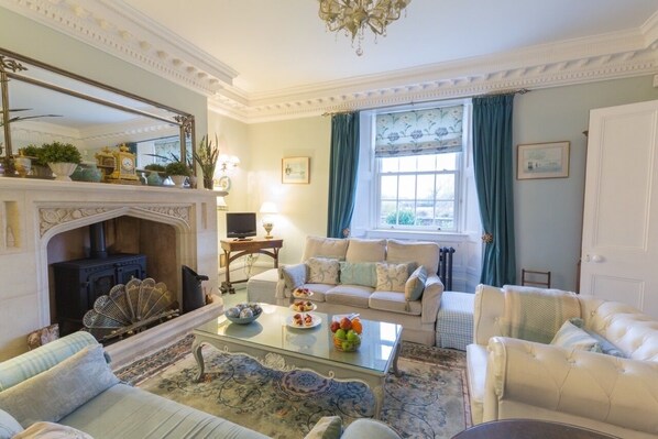 Maison | Salle de séjour | Télévision à écran plat