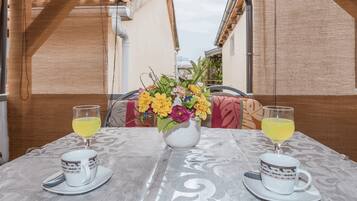 Apartment, 2 Bedrooms A1 | Terrasse/Patio